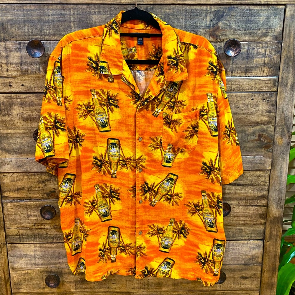 George Shirt‎